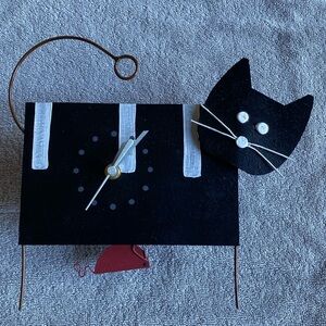 Funky Rustic Metal Cat Lover’s WALL CLOCK Black/White/Bare Metal